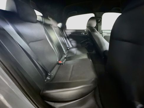 Used 2025 Honda Civic Sport image 27
