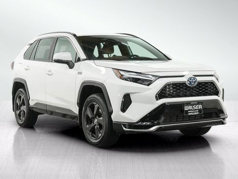 Used 2023 Toyota RAV4 SE AWD/4WD image 7