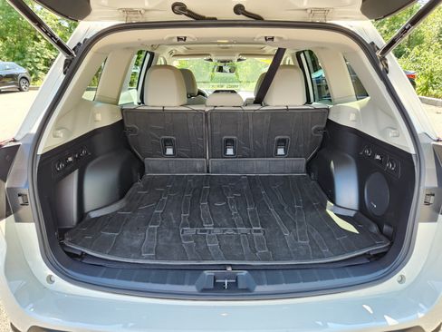 Certified 2023 Subaru Forester Limited AWD/4WD image 8