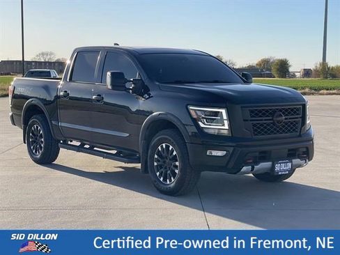 Used 2024 Nissan Titan PRO-4X w/ Pro-4x Convenience Package AWD/4WD image 14