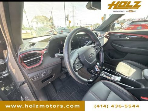 Certified 2024 Chevrolet TrailBlazer RS w/ Convenience Package AWD/4WD image 11