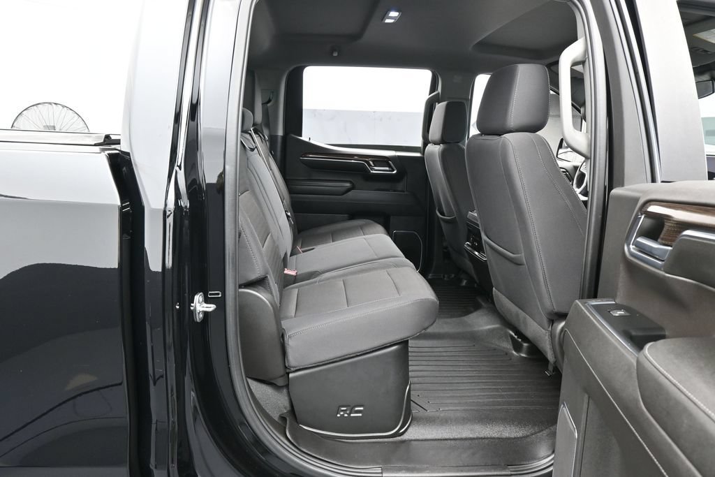 Used 2024 Chevrolet Silverado 1500 RST RWD image 34