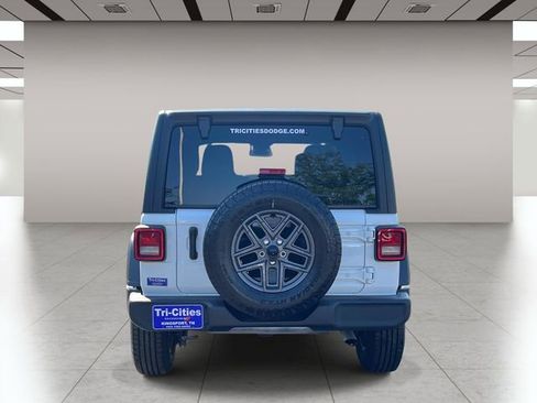 Certified 2025 Jeep Wrangler Unlimited Sport AWD/4WD image 4