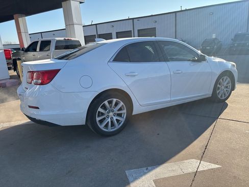 Used 2015 Chevrolet Malibu LT image 5