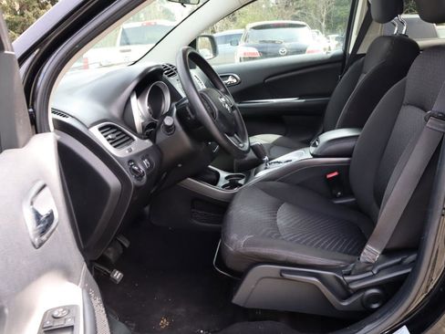 Used 2015 Dodge Journey SXT w/ Flexible Seating Group FWD image 5