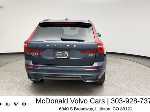 Certified 2025 Volvo XC60 B5 Plus AWD/4WD image 3