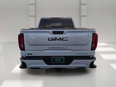 Certified 2024 GMC Sierra 1500 Denali Ultimate AWD/4WD image 4