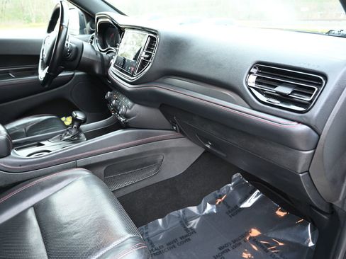 Used 2024 Dodge Durango GT image 25