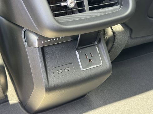 New 2026 Cadillac Lyriq V image 14