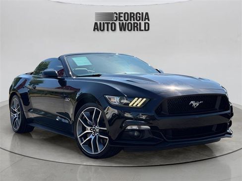 Used 2015 Ford Mustang GT Premium w/ Equipment Group 401A RWD image 10