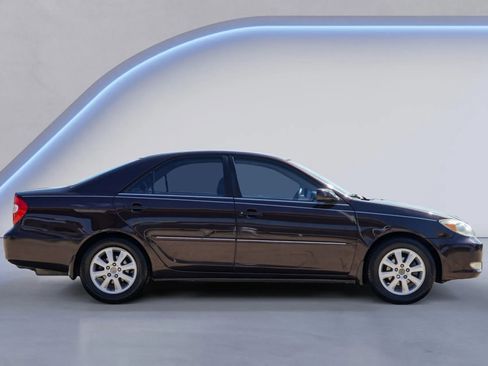 Used 2003 Toyota Camry XLE image 7