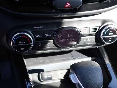 New 2025 Kia Soul S image 31