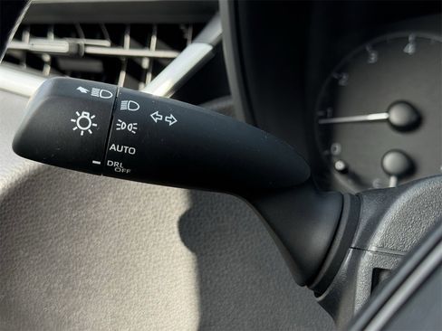 Used 2024 Toyota Corolla LE image 22