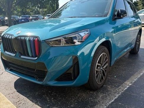 Used 2023 BMW X1 xDrive28i w/ M Sport Package AWD/4WD image 1