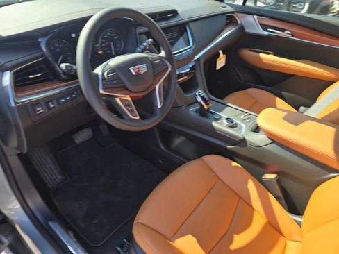 New 2026 Cadillac XT5 Premium Luxury w/ Driver Assist Package FWD image 21