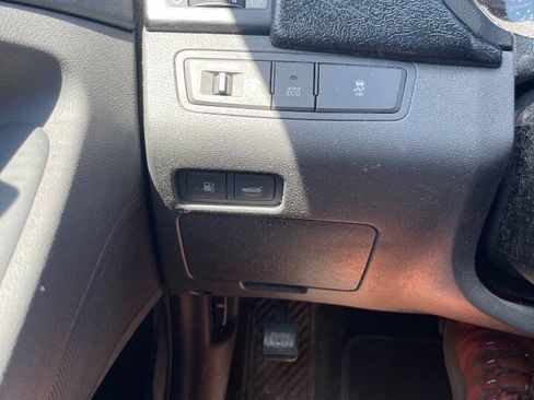Used 2012 Hyundai Sonata GLS w/ Popular Equipment Pkg FWD image 15