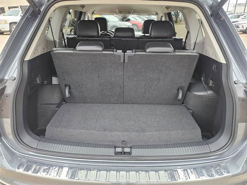 Used 2024 Volkswagen Tiguan Wolfsburg Edition image 23