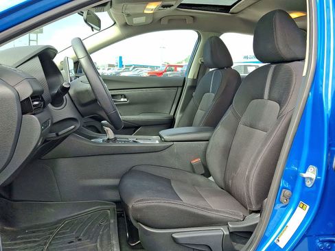 Used 2020 Nissan Sentra SV image 25