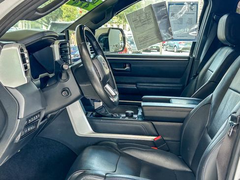 Used 2023 Toyota Tundra Platinum AWD/4WD image 17