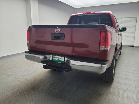 Used 2014 Nissan Titan SV image 7