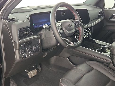 Certified 2025 Chevrolet Suburban RST w/ RST Capability Package AWD/4WD image 16