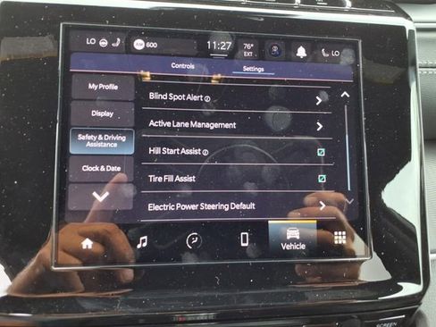 New 2025 Jeep Grand Cherokee L Altitude image 10