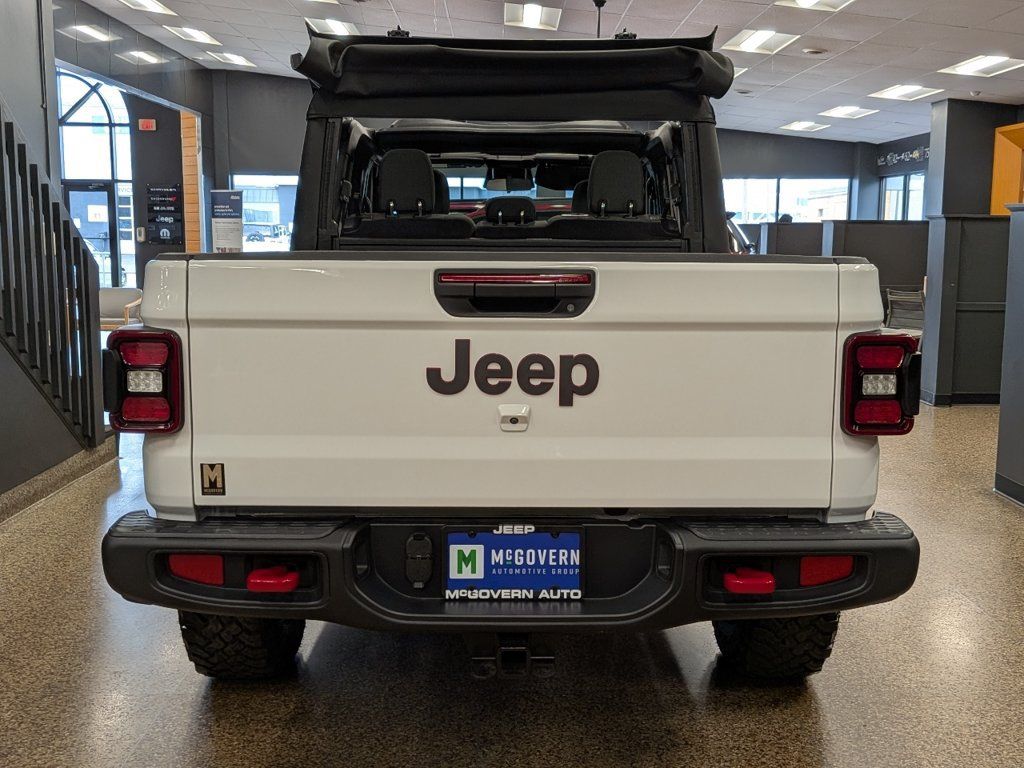New 2026 Jeep Gladiator Rubicon AWD/4WD image 3