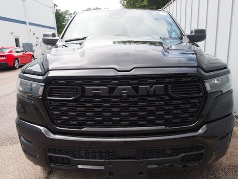 Used 2026 RAM 1500 Express AWD/4WD image 3