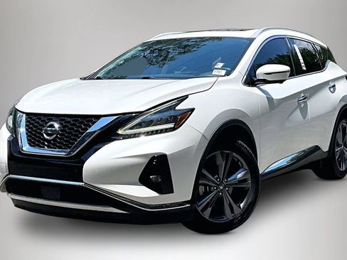 Used 2020 Nissan Murano Platinum FWD image 1