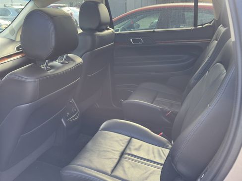 Used 2018 Lincoln MKT AWD w/ Technology Package image 6