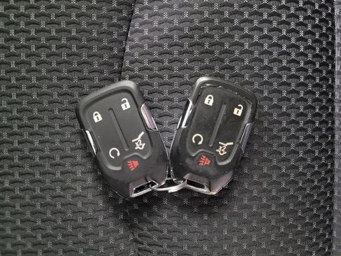 Used 2023 GMC Terrain SLE w/ Driver Convenience Package image 32