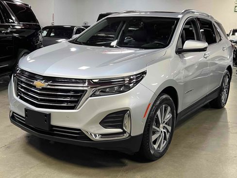 Used 2022 Chevrolet Equinox Premier image 30