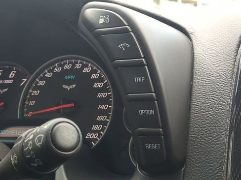 Used 2009 Chevrolet Corvette Coupe w/ Z51 Performance Package image 22