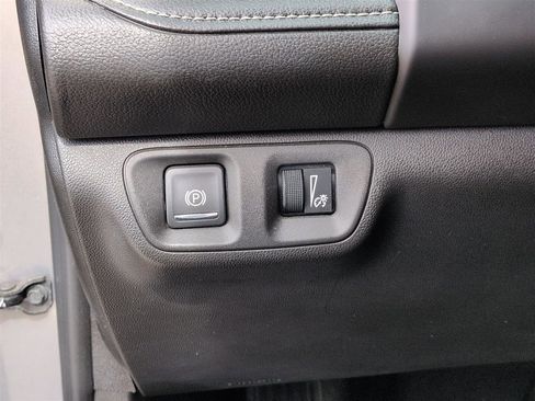 Used 2019 GMC Acadia SLE w/ Driver Alert Package I image 17