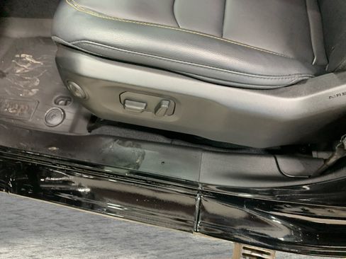 New 2025 Jeep Wrangler Sahara w/ Safety Group image 18