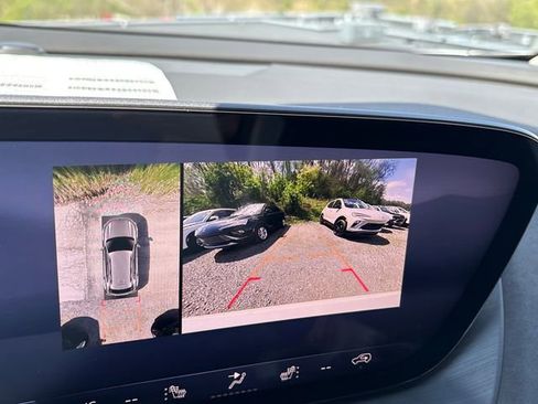 New 2026 Buick Envision Sport Touring AWD/4WD image 9