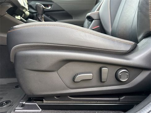 Used 2025 Subaru Crosstrek 2.5i Limited w/ Popular Package #3A image 29