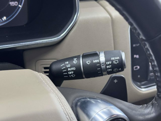 Used 2015 Land Rover Range Rover HSE AWD/4WD image 38