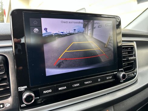 Used 2023 Kia Rio S image 19