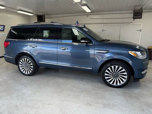 Used 2019 Lincoln Navigator Reserve w/ Cargo Package AWD/4WD image 10