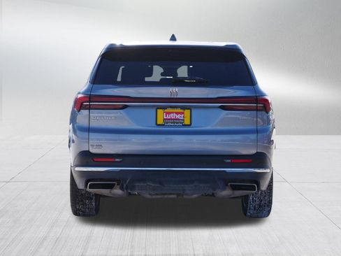 Used 2025 Buick Enclave Preferred image 6