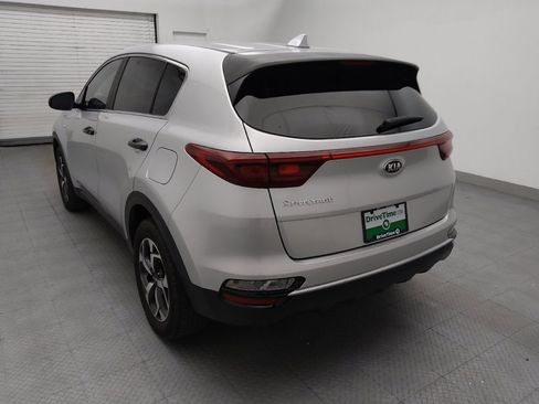 Used 2022 Kia Sportage LX AWD/4WD image 5