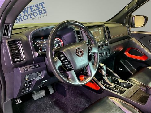 Used 2023 Nissan Frontier PRO-4X w/ Pro-4X Premium Package AWD/4WD image 18