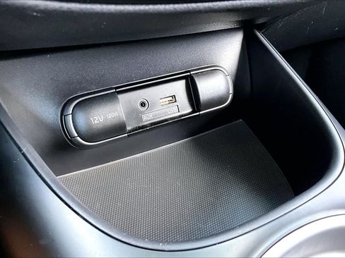 Used 2016 Kia Soul w/ Convenience Package FWD image 30