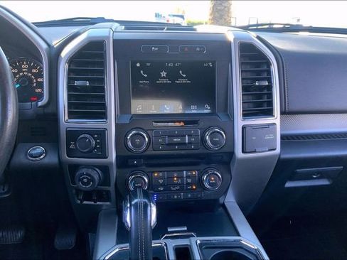 Used 2018 Ford F150 Lariat image 6