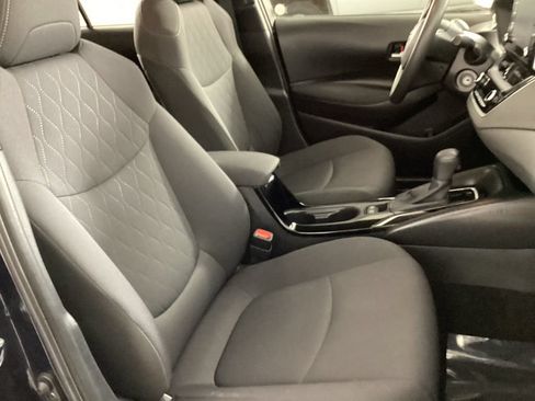 Used 2021 Toyota Corolla LE FWD image 20