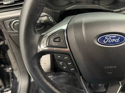 Certified 2023 Ford Edge SEL image 19