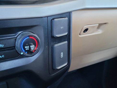 Used 2023 Ford F150 XLT image 25