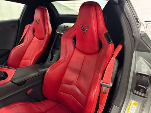 Used 2022 Chevrolet Corvette Stingray Preferred Conv w/ Z51 Performance Package RWD image 33