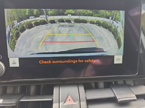 Used 2025 Toyota RAV4 XLE image 29